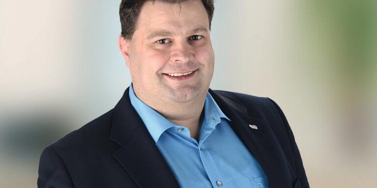 goetz-esser-weilrod-gemeindevertretung-vorsitz goetz-esser-weilrod-gemeindevertretung-vorsitz